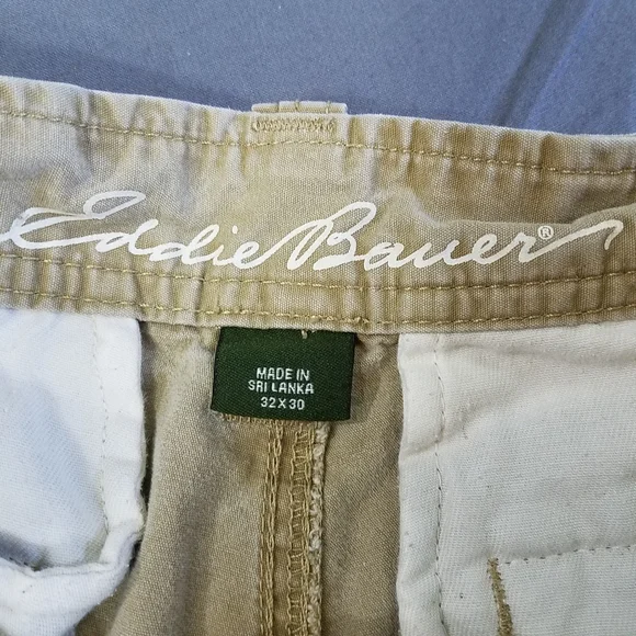 Eddie Bauer pants tan khaki pants 32x30 excellent condition - Picture 8 of 9
